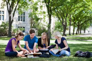 Kosova Üniversitesi Hukuk Fakültesi